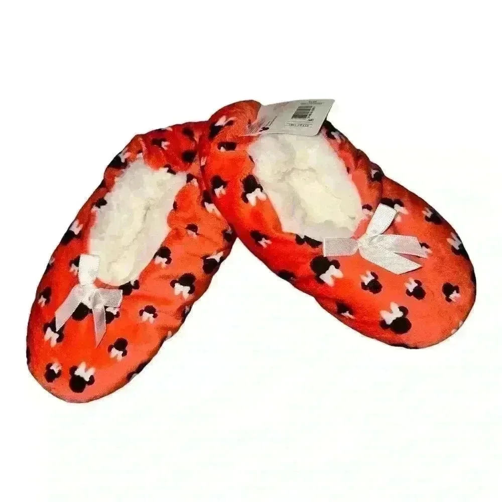 Minnie Mouse Red Gripper Slipper Socks, Size 4T-5T